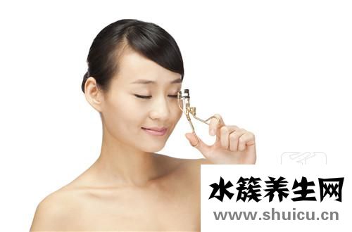 粉餅和氣墊的區別