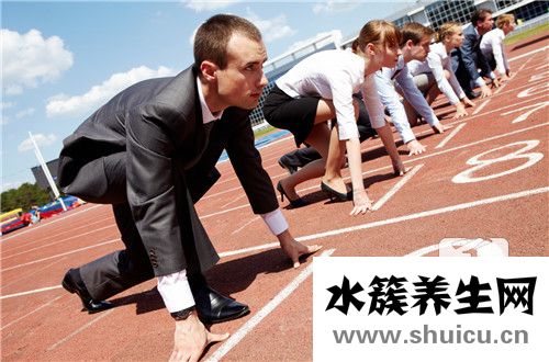 蹲踞式起跑動作要領