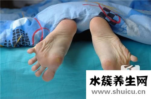 銹釘子
