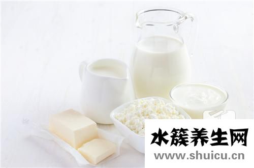 純牛奶敷臉