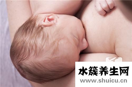 新生兒吐奶怎么辦