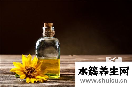 檀香精油