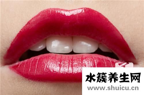 嘴唇起皮