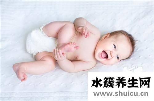 新生兒打噴嚏