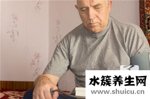 一餓就心慌