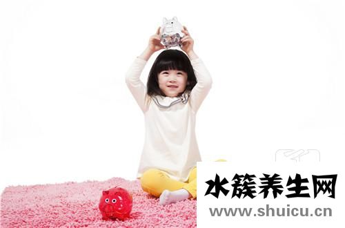 女生肚子大