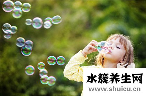 3歲女孩身高體重標準