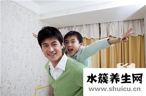 后背脹痛