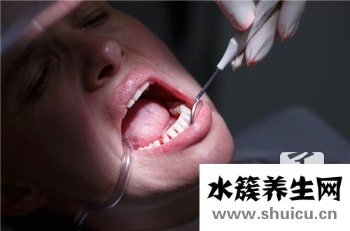 牙齒裂紋