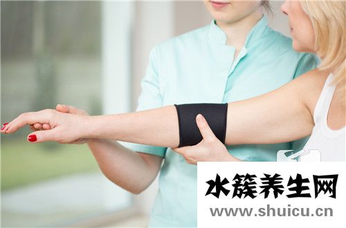 肘關節骨折