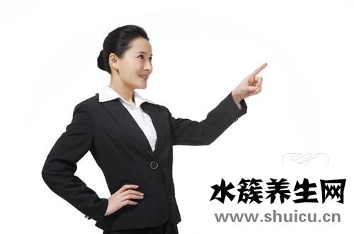 變得自信