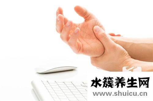 囊實性包塊