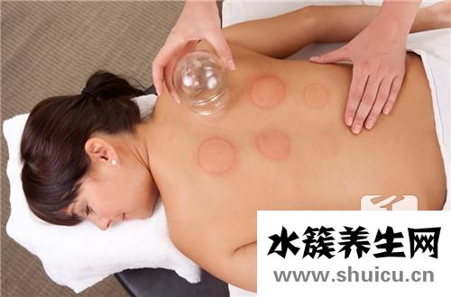 刺絡拔罐