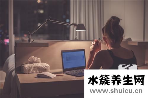 皮膚黑點