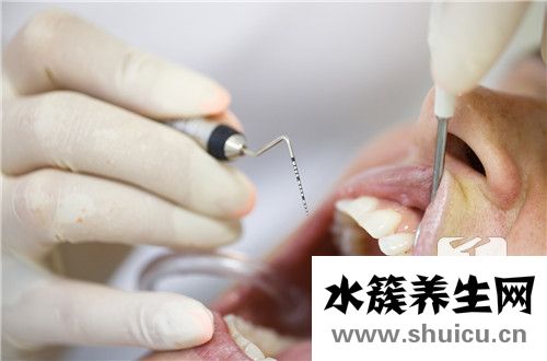 早上起口水帶血渾濁