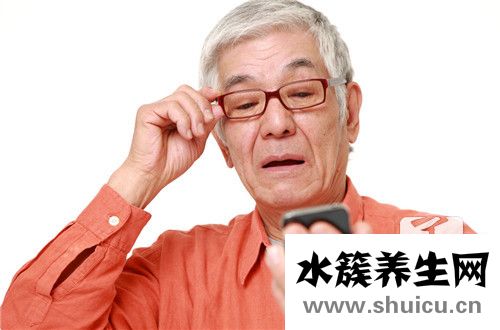 帶眼鏡頭暈