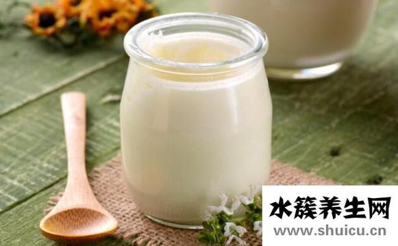 牛奶泡腳