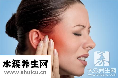耳廓囊腫