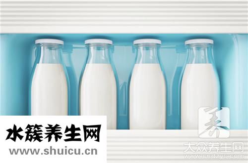 牛奶敷臉