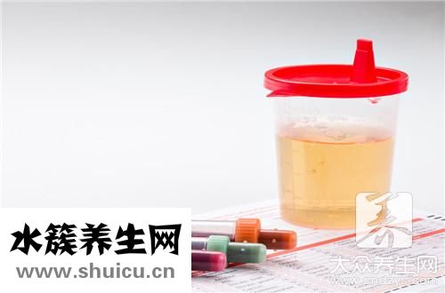 尿尿帶血