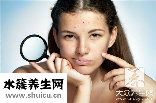 臉上長閉口辦