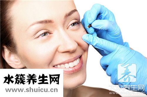眼瞼神經性皮炎