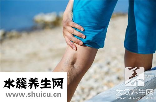 小腿血管鼓起