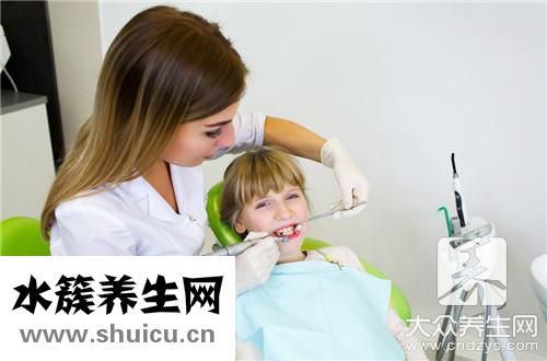 門牙齙牙