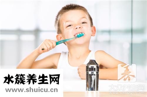 牙齒碎了