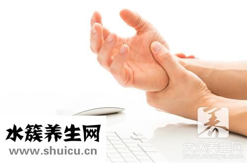 紋身是紋上去
