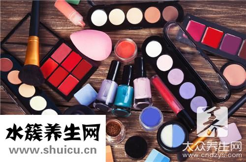噴香水