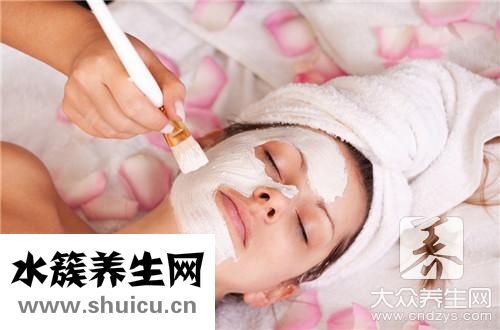 敷面膜臉上刺痛