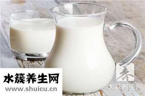 香蕉和牛奶可以一起吃嗎