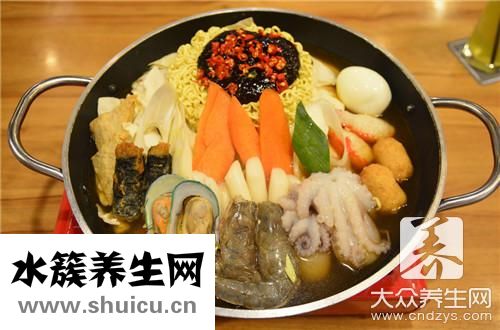 酸菜火鍋