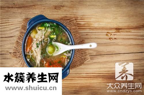 豬蹄黃豆湯