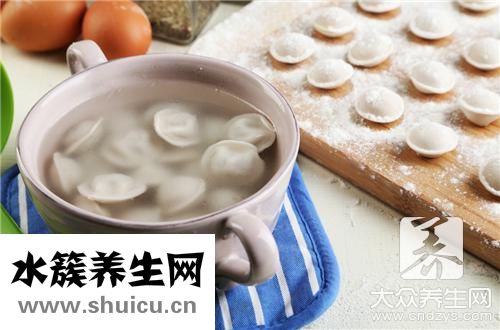 芹菜牛肉餃子