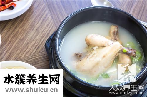 靈芝煲雞