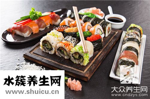 海苔包飯