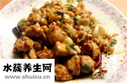 雞腿燉蘑菇