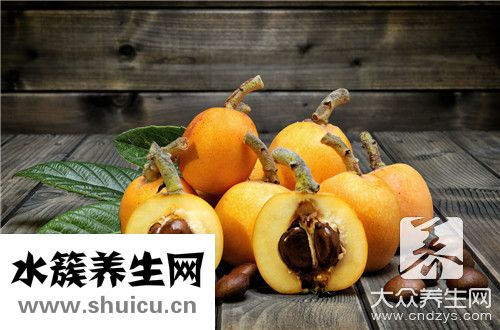 枇杷葉煮水功效