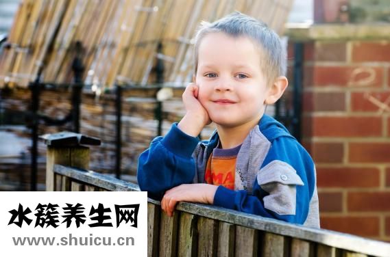 小孩說話晚