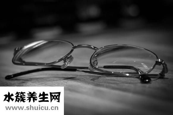 手掌發青的圖片