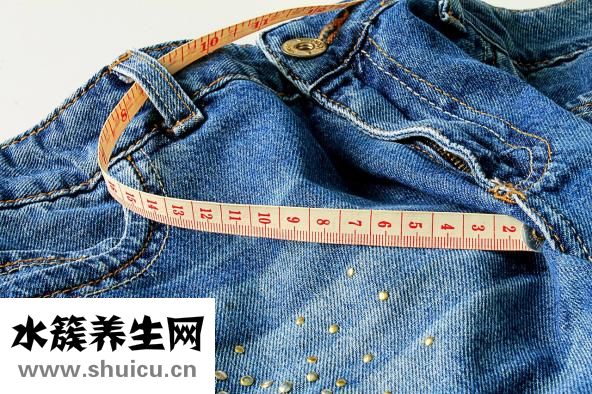 腰圍怎么量