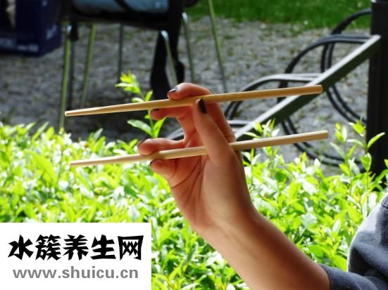 鹽酸氨溴索
