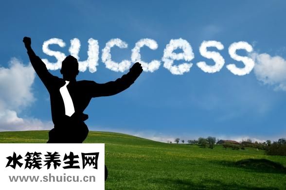 尷尬的意思