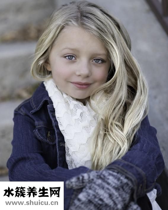 小姑娘水果