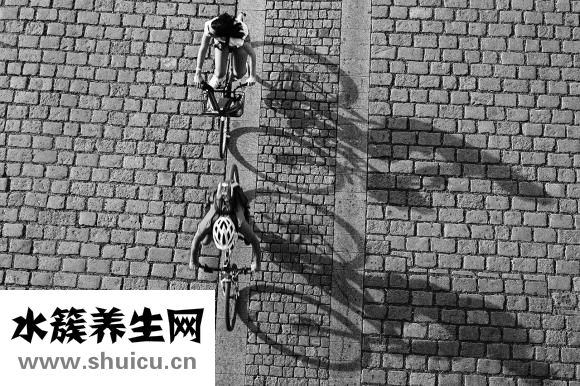 一歲半寶寶發育指標