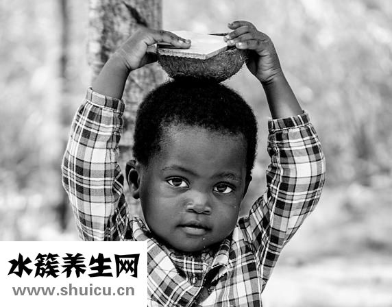 小孩發燒吃什么好