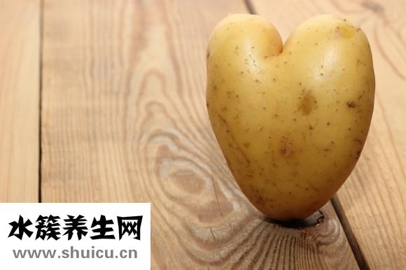 土豆生吃會中毒嗎