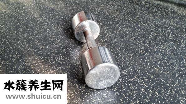 右邊后背疼